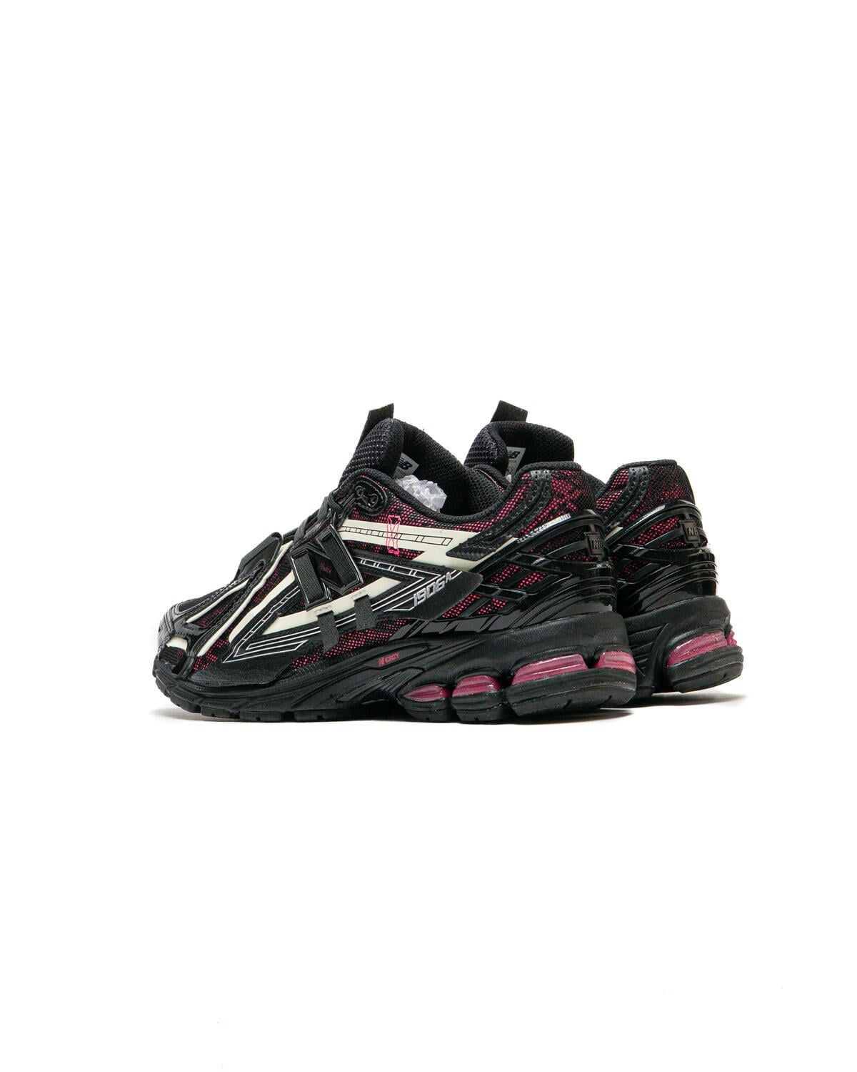 New Balance 1906A «Tech Explosion »