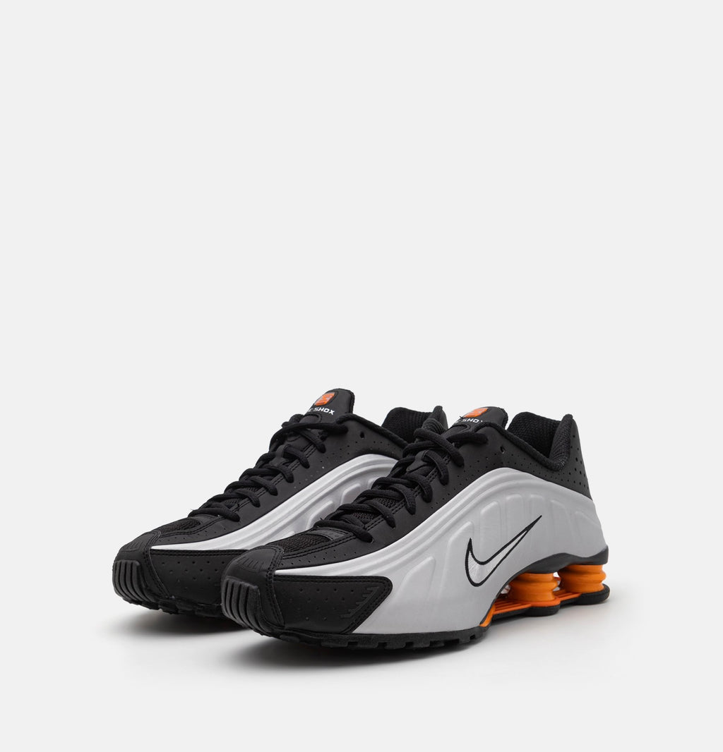 Nike Shox R4