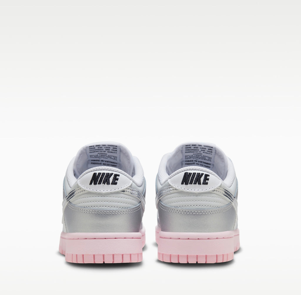 Nike Dunk Low LX