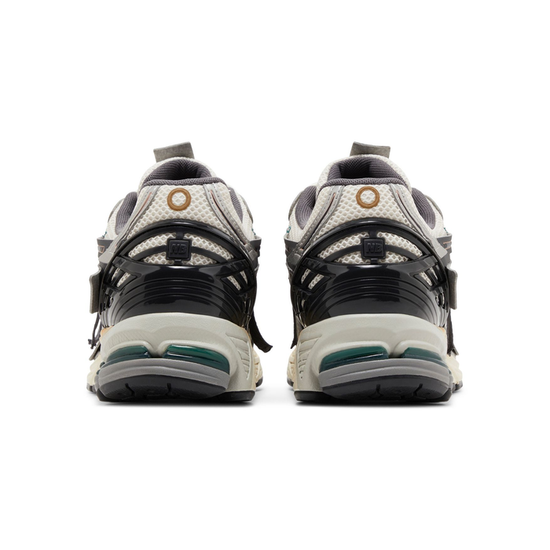 New Balance 1906 «Tech Explosion»