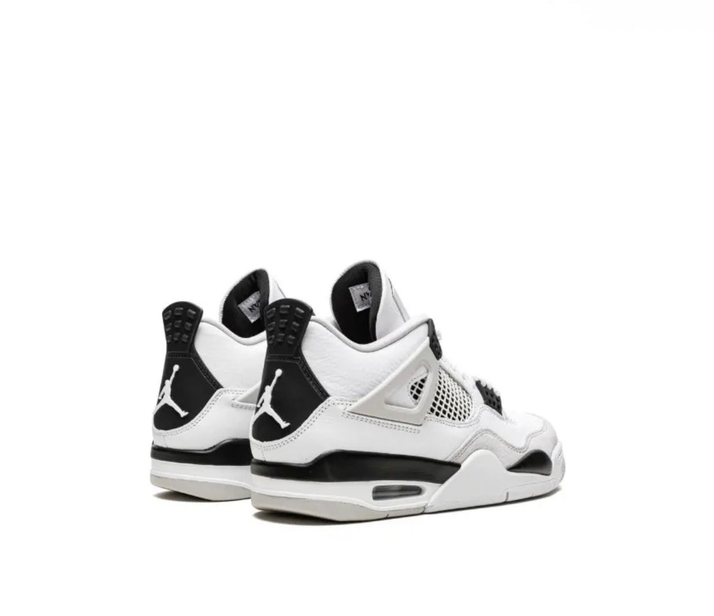 Air Jordan 4 Retro "Military Black"