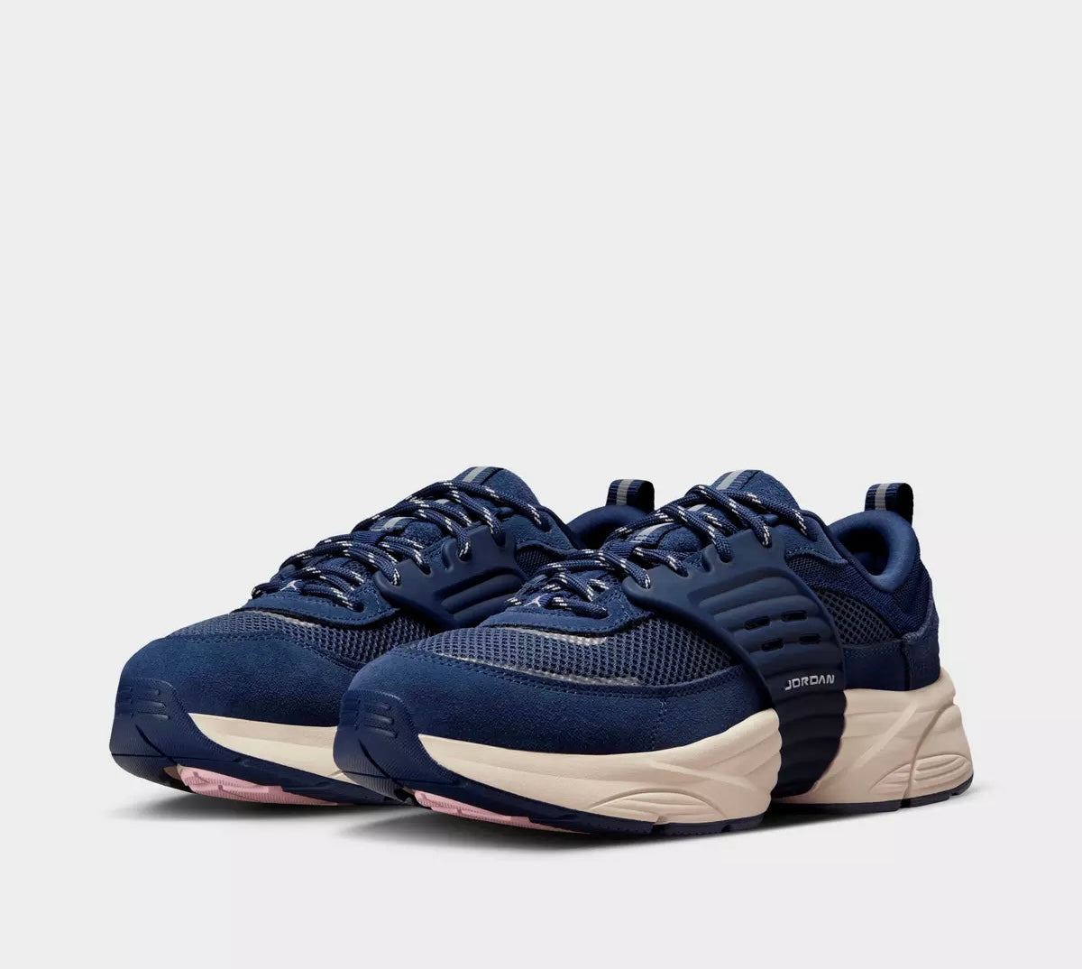 Jordan Trunner O/S