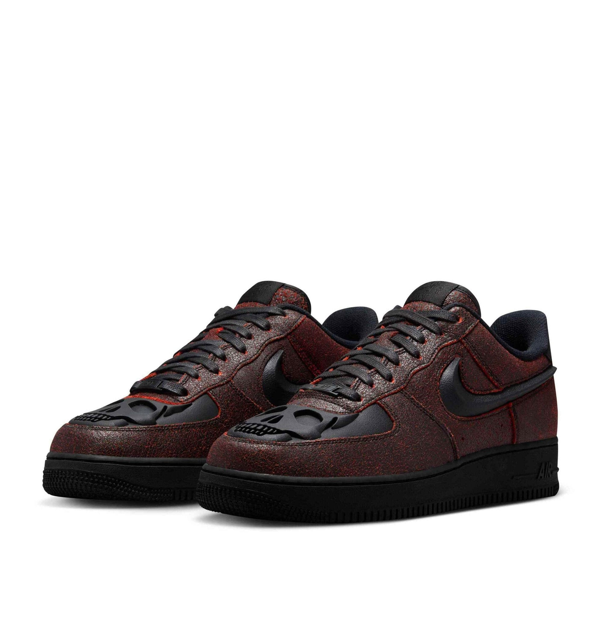 Nike Air Force 1 Low Retro QS Halloween Skull