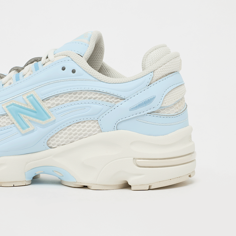 New Balance 1000