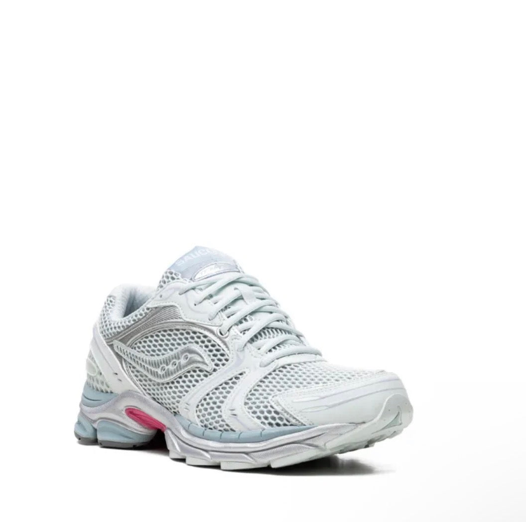 Saucony ProGride Triumph 4