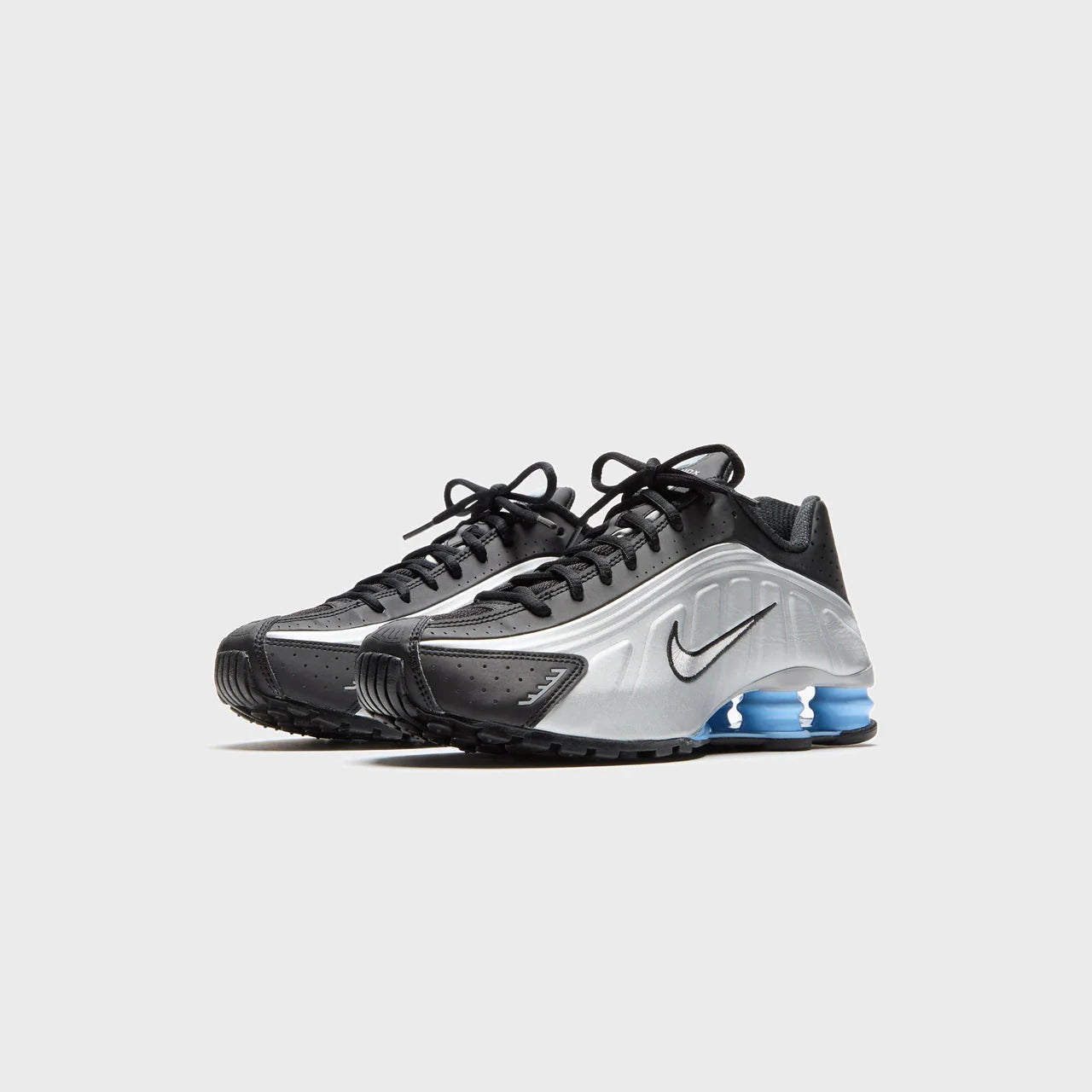 Nike Shox R4