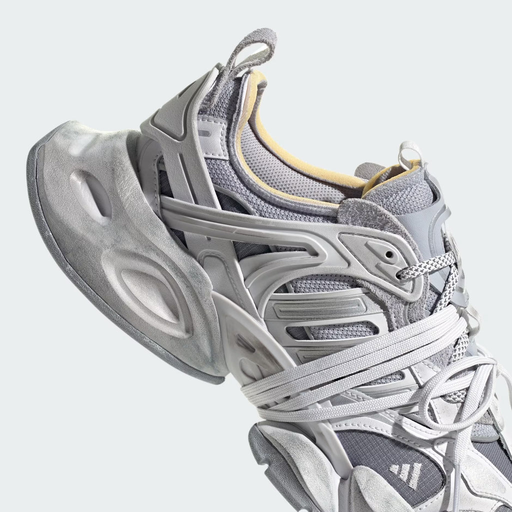 Adidas XLG Runner Deluxe