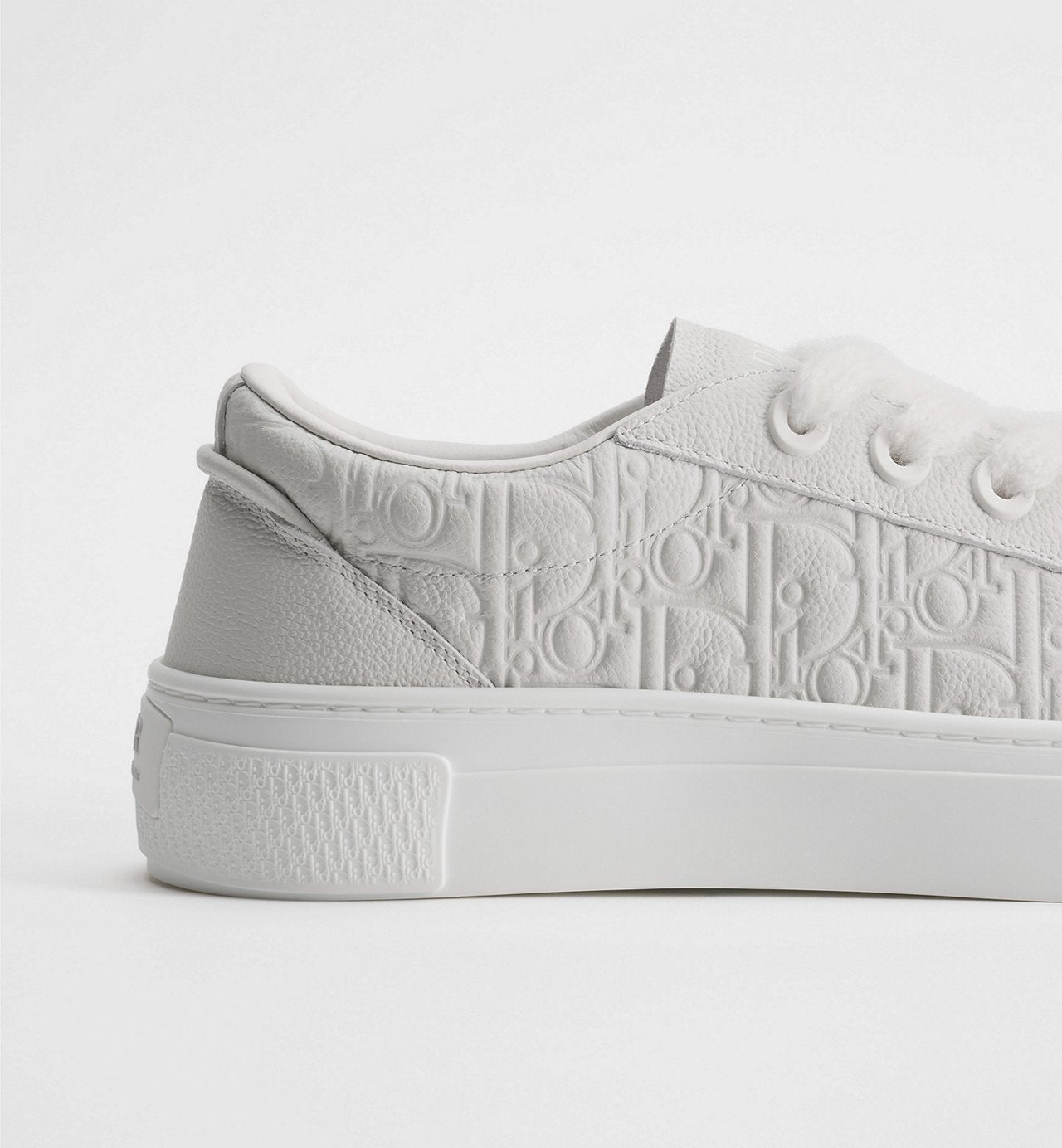 Dior B33