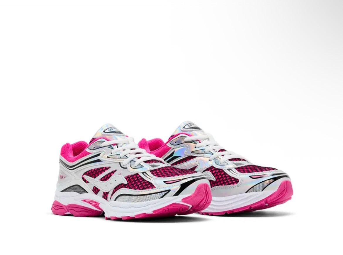 Saucony ProGride Omni 9